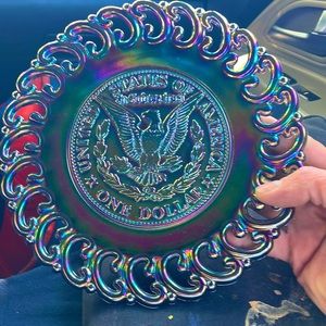 Purple amethyst plate vintage “United States of America emblem